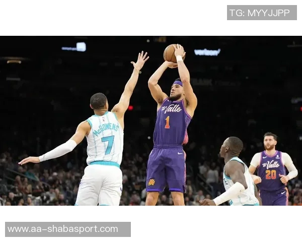 布克表现出色18投7中罚球11中8砍下24分5板7助助力球队赢球